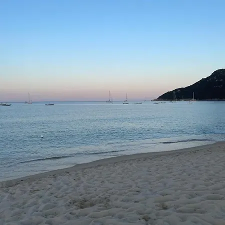 Cala Sinzias Tatil Evi *